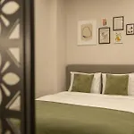 The Urban Nest, By Jo & Key Living - Aristotelous Square Lägenhet *