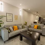 The Urban Nest, By Jo & Key Living - Aristotelous Square *