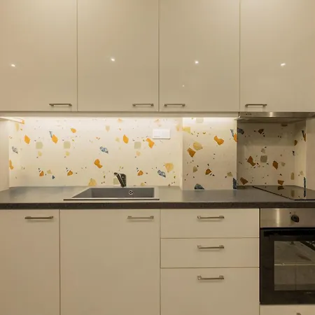 The Urban Nest, By Jo & Key Living - Aristotelous Square Apartamento